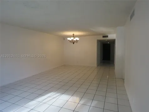 205 Lakeview Drive Weston FL 33326