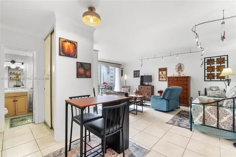 800 West Avenue Miami Beach FL 33139