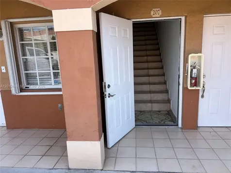 2425 W 76th Street Hialeah FL 33016