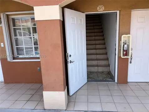 2425 W 76th Street Hialeah FL 33016