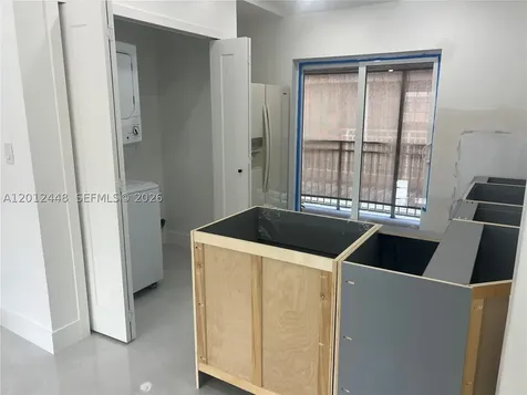 2425 W 76th Street Hialeah FL 33016