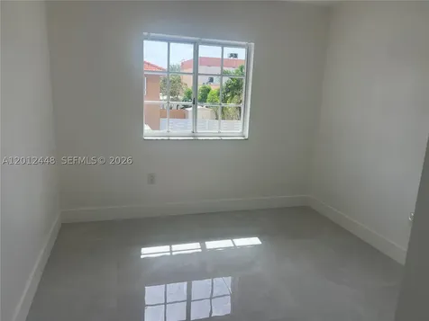 2425 W 76th Street Hialeah FL 33016