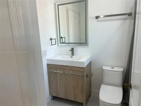2425 W 76th Street Hialeah FL 33016