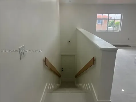 2425 W 76th Street Hialeah FL 33016