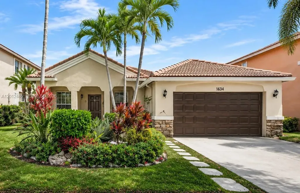 1634 Sandpiper Circle Weston FL 33327
