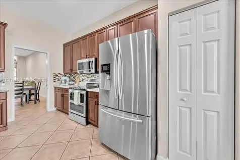 1634 Sandpiper Circle Weston FL 33327