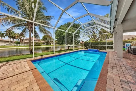 1634 Sandpiper Circle Weston FL 33327