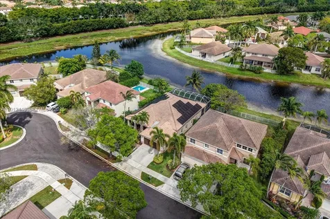 1634 Sandpiper Circle Weston FL 33327