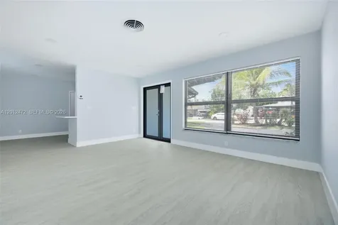 1930 NW 33rd Street Oakland Park FL 33309