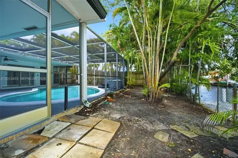 1930 NW 33rd Street Oakland Park FL 33309