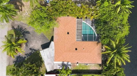 1930 NW 33rd Street Oakland Park FL 33309