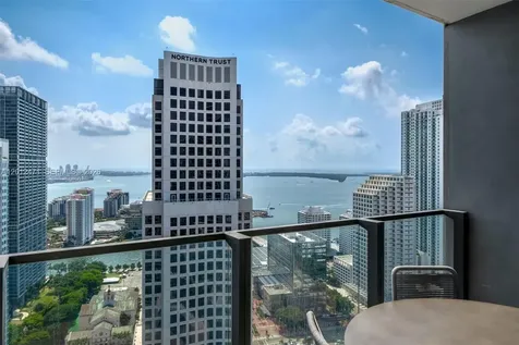 68 SE 6th Street Miami FL 33131