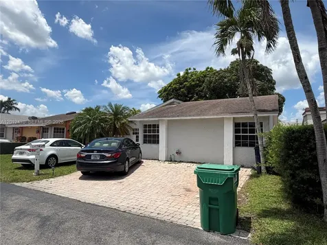 3452 SW 113th Court Miami FL 33165