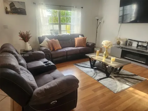 3452 SW 113th Court Miami FL 33165