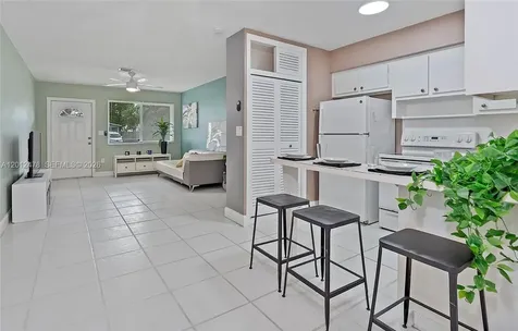 1817 NW 60th Avenue Sunrise FL 33313