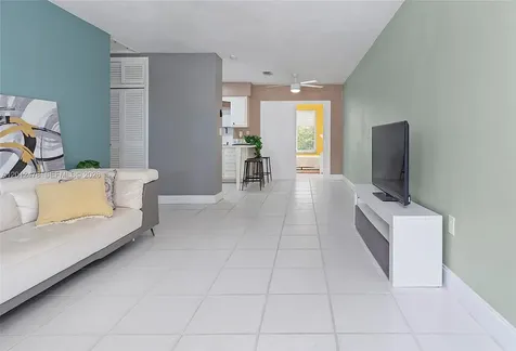 1817 NW 60th Avenue Sunrise FL 33313