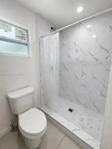 1861 NW 112th Street Miami FL 33167