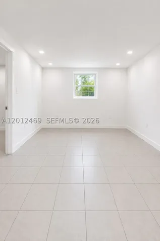 1861 NW 112th Street Miami FL 33167