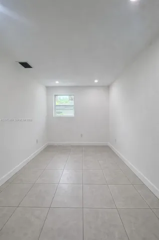 1861 NW 112th Street Miami FL 33167