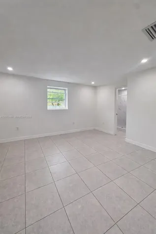 1861 NW 112th Street Miami FL 33167
