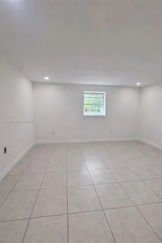 1861 NW 112th Street Miami FL 33167