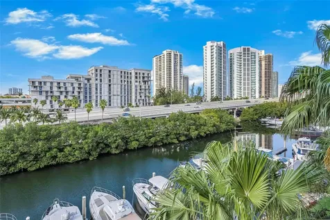 3500 Mystic Pointe Drive Aventura FL 33180