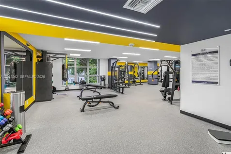 3500 Mystic Pointe Drive Aventura FL 33180