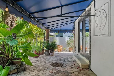 4108 SW 62nd Avenue South Miami FL 33155