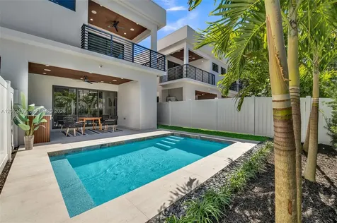 918 NE 17th Avenue Fort Lauderdale FL 33304
