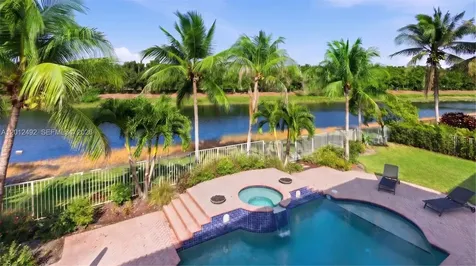 1422 Victoria Isle Drive Weston FL 33327