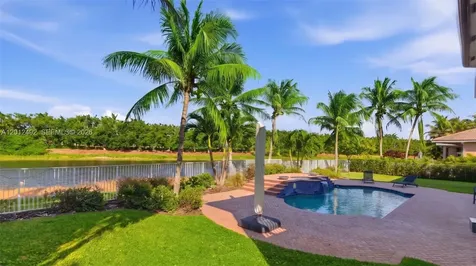 1422 Victoria Isle Drive Weston FL 33327