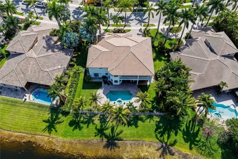 1422 Victoria Isle Drive Weston FL 33327