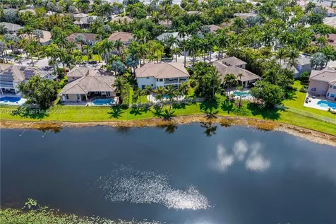 1422 Victoria Isle Drive Weston FL 33327