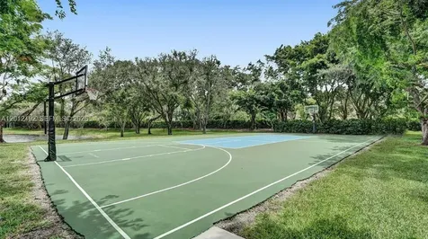 1422 Victoria Isle Drive Weston FL 33327