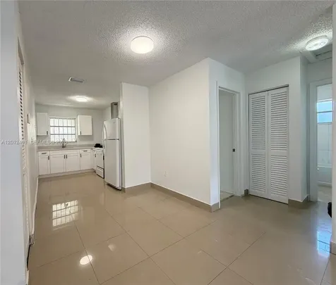 1820 NW 19th Avenue Miami FL 33125