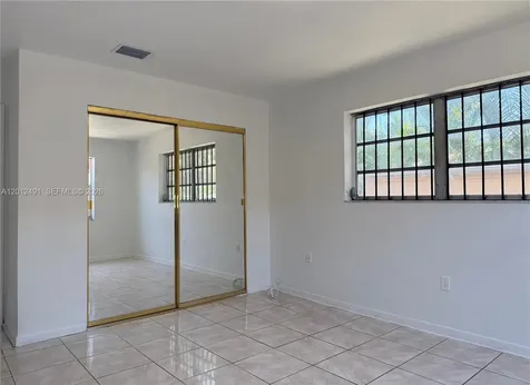 1820 NW 19th Avenue Miami FL 33125