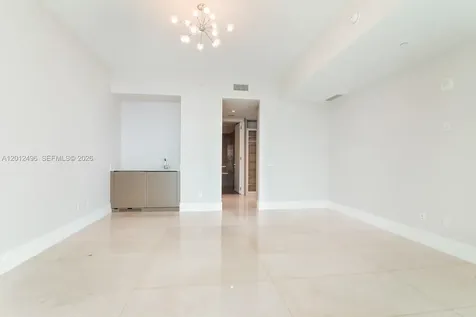 18975 Collins Avenue Sunny Isles Beach FL 33160