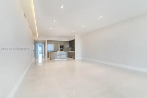 18975 Collins Avenue Sunny Isles Beach FL 33160