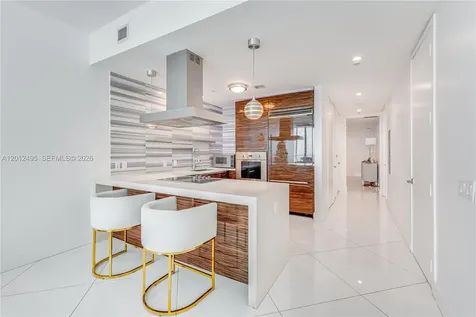 1100 Biscayne Boulevard Miami FL 33132