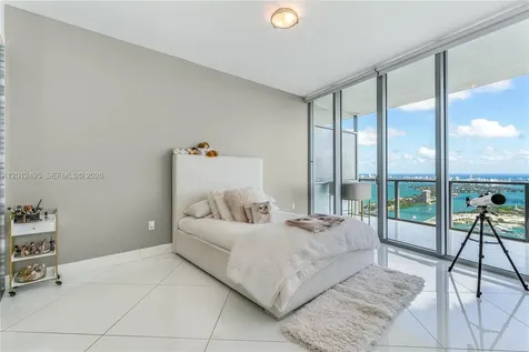 1100 Biscayne Boulevard Miami FL 33132