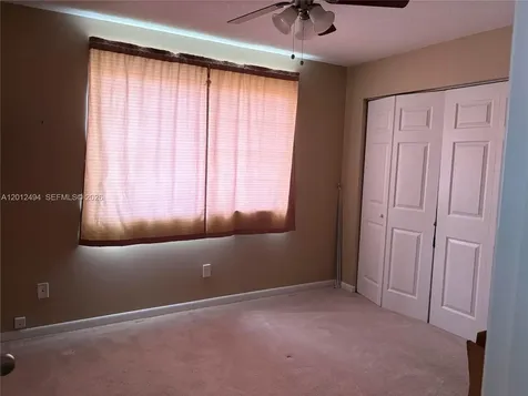 2638 Oak Park Circle Davie FL 33328