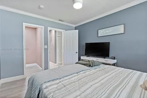 1817 NW 60th Avenue Sunrise FL 33313