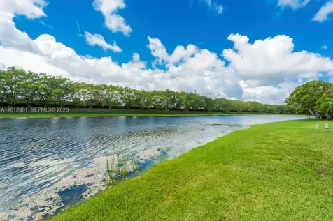 4421 Dogwood Circle Weston FL 33331