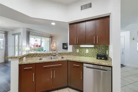 3245 NE 184 Street Aventura FL 33160