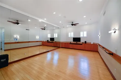 3245 NE 184 Street Aventura FL 33160