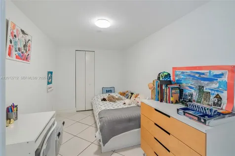 21205 Yacht Club Drive Aventura FL 33180