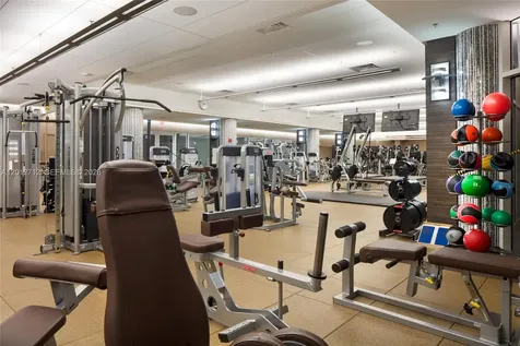21205 Yacht Club Drive Aventura FL 33180