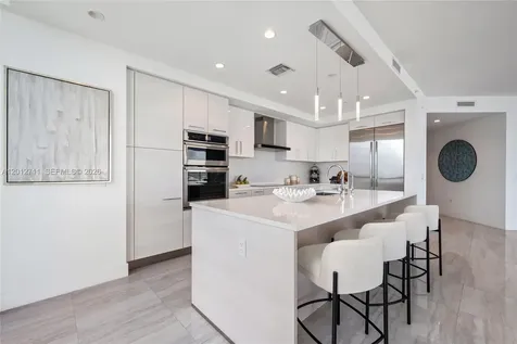 100 E Las Olas Boulevard Fort Lauderdale FL 33301