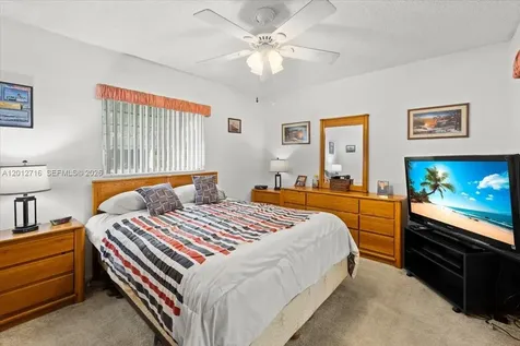 5721 NW 87th Avenue Tamarac FL 33321