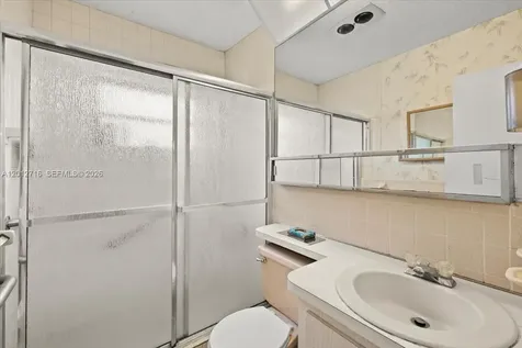 5721 NW 87th Avenue Tamarac FL 33321